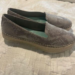 Dr. Scholl’s Foam Technology “Be Energized “ without box size 6.5